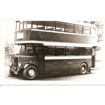 Black & White Photograph of Westcliff-on-Sea Motor Services Ltd - JN 962