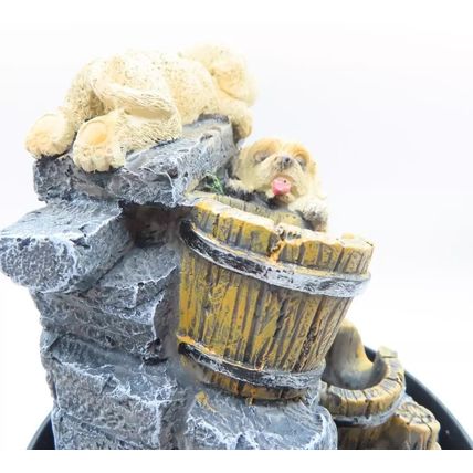 Water Fountain Golden Labrador 18 CM LED Colour Changing Home Decor Gift