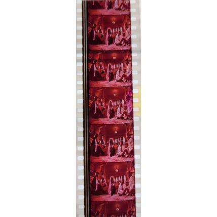 Pulp Fiction. Pk VXM - b045S. 1 STRIP OF 5 - 35MM FILM CELLS PK VXM