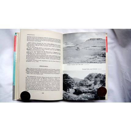 1960’s Ward Lock Guide To NORTH WALES (The Riviera Coast)