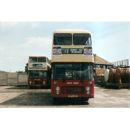Colour Photograph of East Kent Road Car Co. Ltd. - MFN 43R