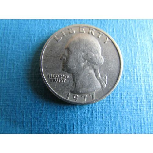 1977 UNITED STATES QUARTER DOLLAR FREE POST. AT