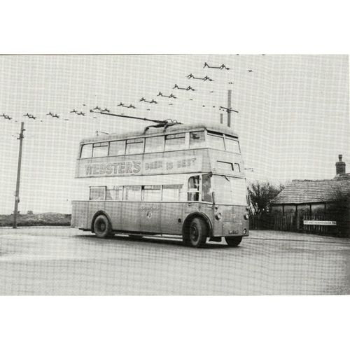 Trolleybus Postcard Bradford City Transport 732 Karrier W Park Royal DKY732