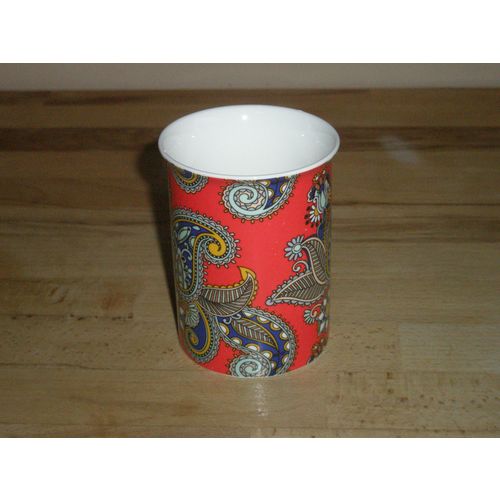 Leonardo Fine China Red Paisley Design Mug