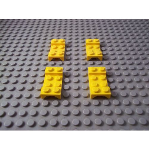 Yellow Lego Mudguards 2 x 4 (Studded) - 4 Pieces, P/N 3788 – Pre-Owned