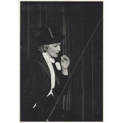 Marlene Dietrich in New York City 1959 Rare Film Star Postcard