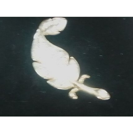 HARRODS KNIGHTSBRIDGE BROOCH HAND MADE ENGLAND