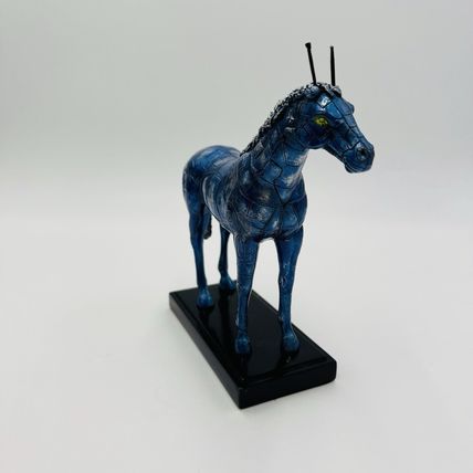 Horse Fever by Mark Hershberger Figurine Marion Cultural Alliance Futura Horse