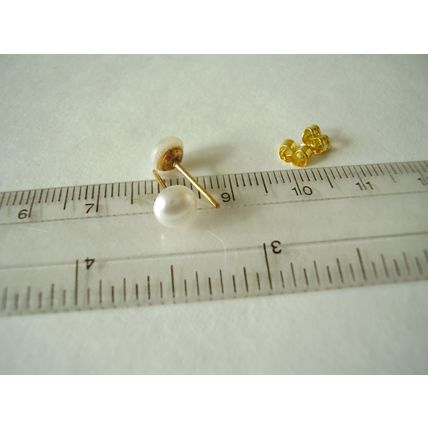 Small Earrings Cabochon White Pearl Pierced Vintage Wedding 6 mm Retro Studs