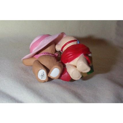 Hallmark Keepsake Ornament - - Sister To Sister - - 1996 - - QX5834 - - In Box