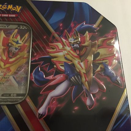 New Pokemon Holo Zamazenta Premium Tin