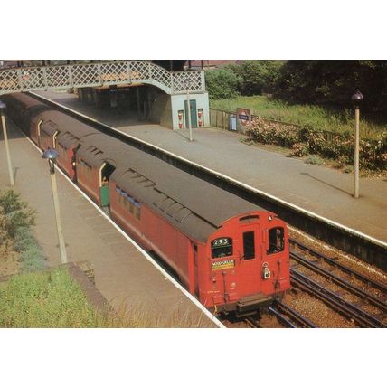 1931 Tube Piccadilly Line in 1960 at Ruislip Station London Postcard