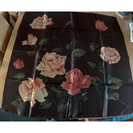 1970'S Rose Headscarf
