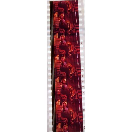 Pulp Fiction. Pk VXM - b041o. 1 STRIP OF 5 - 35MM FILM CELLS PK VXM