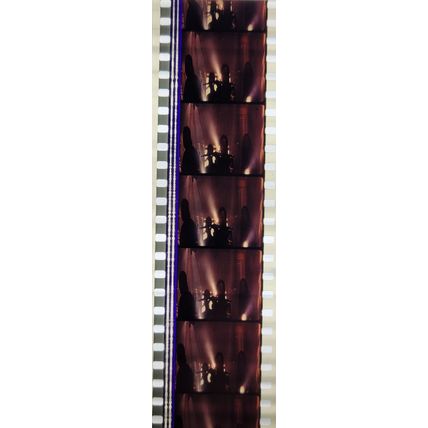 VAMPIRES. Pk MTP - b038l . 1 STRIP OF 5 - 35MM FILM CELLS. MTP