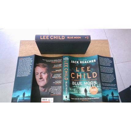 Jack Reacher: BLUE MOON. Lee Child (1st Edition Hardback) 2019