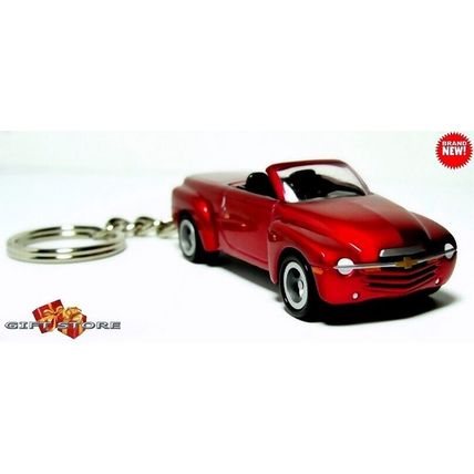 VERY RARE KEYCHAIN D RED CHEVY SSR CHEVROLET™ CUSTOM Ltd. Ed. GREAT GIFT