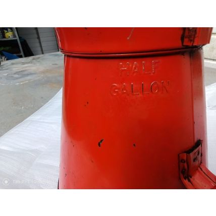 LARGE VINTAGE PARAMOUNT BASILDON OIL CAN USED