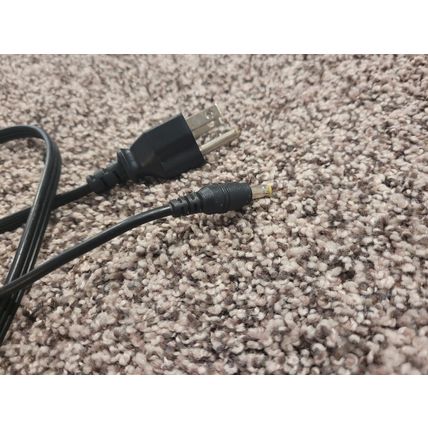 BRITEON Laptop Adapter Power Supply JP-90-02 JACOBSPARTS INC.