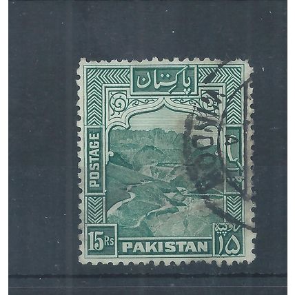 Pakistan stamps. 1948 15r Khyber Pass 15r used. Pulled corner (AF476)