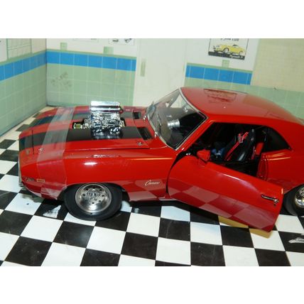 1/18 ( WR 112 ) 1968 Chevrolet Camaro Z/28 - Drag Outlaws