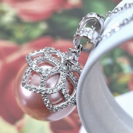 Haliotis Asinina Pink Pearl & Zircon Pendant & 18" Chain Rhodium on 925 Silver