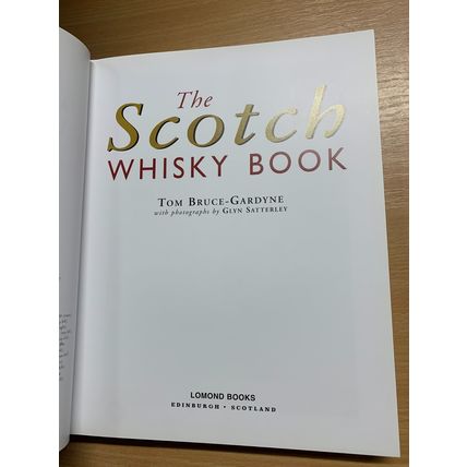 2002 1ST ED "THE SCOTCH WHISKY BOOK" 1.3kg LARGE ILLUSTRATED HARDBACK BOOK (P7)