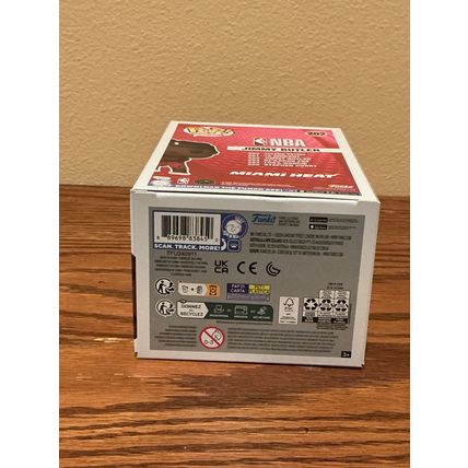 Funko Pop! Basketball: Jimmy Butler #202 Vinyl Figure (Box & Protector)
