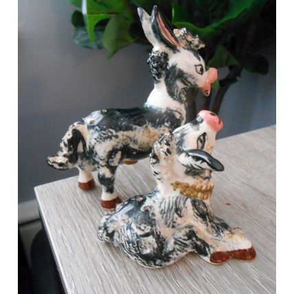 Mid century, black / white donkey, salt/ pepper shakers, Japan