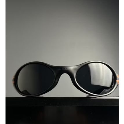 Jacket Fire preto sunglsses