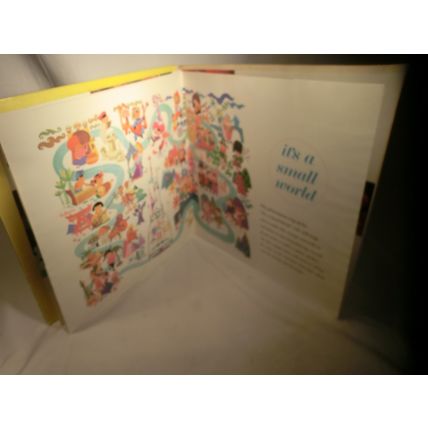 WALT DISNEY - IT'S A SMALL WORLD - Vinyl -Very Good - DISNEYLAND #3925 *