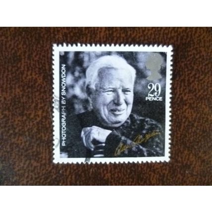 1985 GB British Film Year 29p Charlie Chaplin fine used stamp SG1300 Snowdon