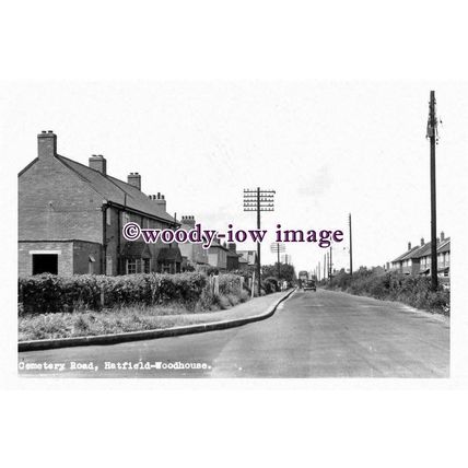pu1619 - Hatfield Woodhouse Village , Cemetery Road - Yorkshire - print 6x4