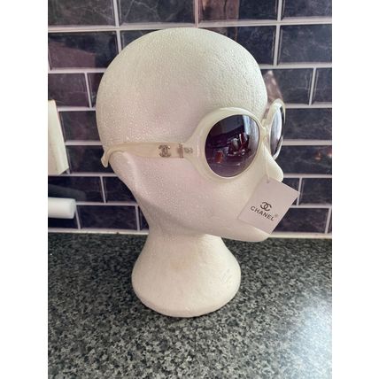 Womens ladys designer fashion sunglasses made by Chanel