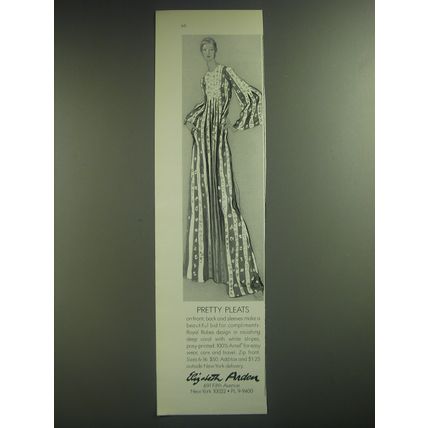 1974 Elizabeth Arden Robe by Royal Robes Ad - Pretty Pleats