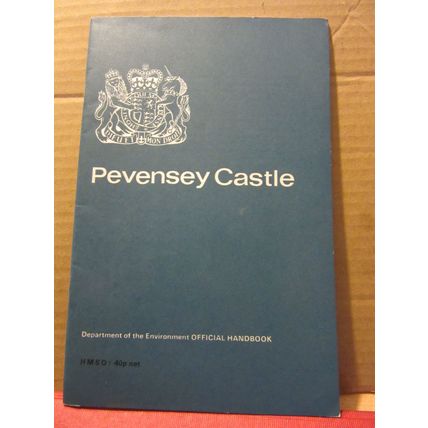 PEVENSEY CASTLE, SUSSEX , 1978 24 page HMSO blue guide with map in back /