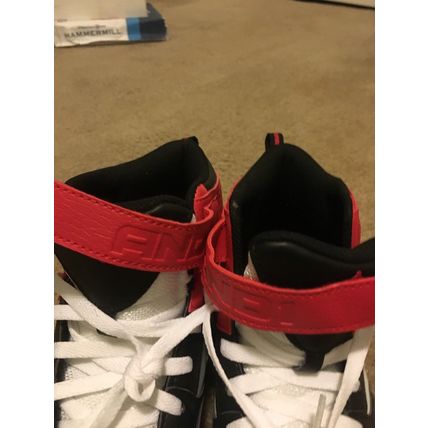 AND1 Youth Boys Red White Black Athletic Shoes Sneakers High-Top Size 6