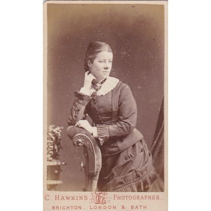VICT. CDV PHOTO -LADYLEANING ON CHAIR BY C. HAWKINS. BRIGHTON,LONDON.BATH