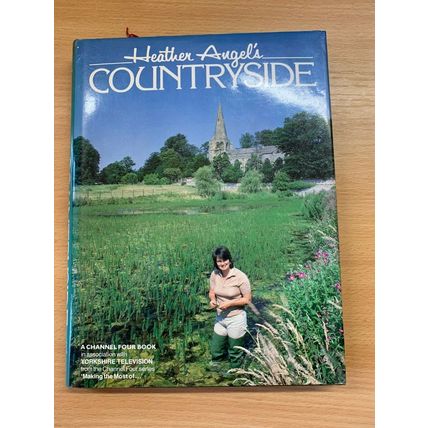 1983 "HEATHER ANGEL'S COUNTRYSIDE" PHOTO ILLUSTRATED HARDBACK BOOK (P5)
