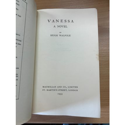 1933 HUGH WALPOLE "VANESSA" FICTION VINTAGE THICK HARDBACK BOOK (P5)