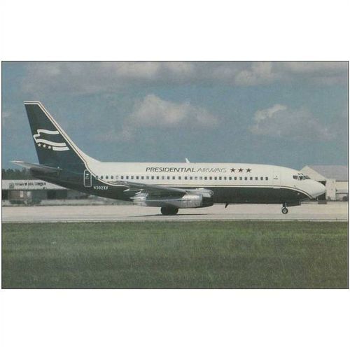 Presidential Airways Boeing B737 230C Aircraft Postcard (A14627)