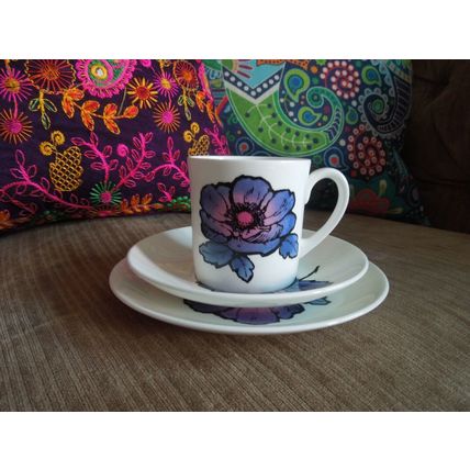 Susie Cooper Wedgwood Blue Anemone Cup Saucer Plate Trio