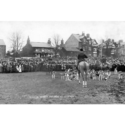 rp16850 - York & Ainsty Hounds at Clifton , Yorkshire - print 6x4