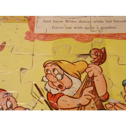 Snow White and Seven Dwarfs Vintage Puzzle 8 1/2" x 10 7/8"