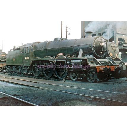 pu3288 - Engine No. 45707 Valiant, at Corkerhill Shed, Scotland - print 6x4