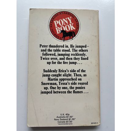 THE TRICK JUMPERS (UK PAPERBACK, 1975)