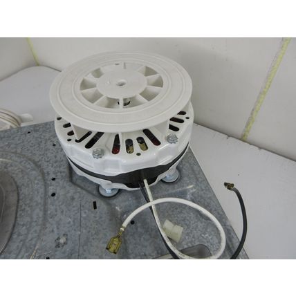 West Bend Bread Machine Motor Base Fan White Plastic Housing Replacement 41088