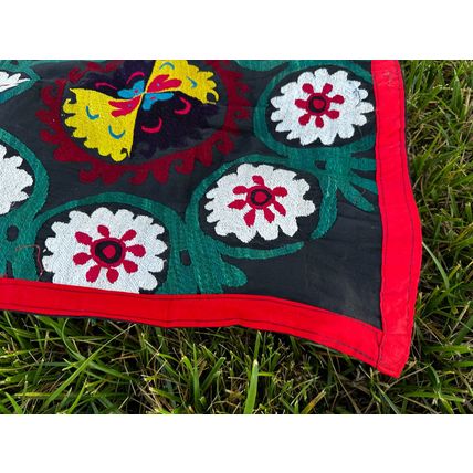 Vintage Uzbek hand embroidered black suzani 39.3 x 33 inch