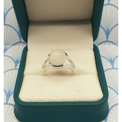 Vintage Chunky 925 Sterling Silver and Moonstone Cabochon Dome Ring