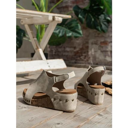 Vintage Leather Stitching Studded Wedge Sandals
